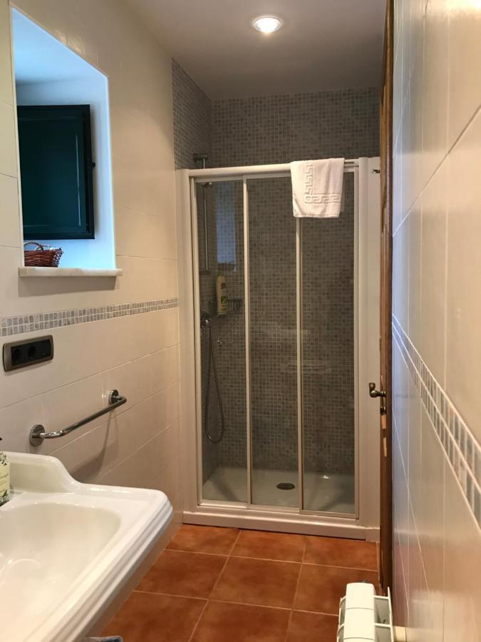 Pension Xacobe Cabreiros Bagian luar foto