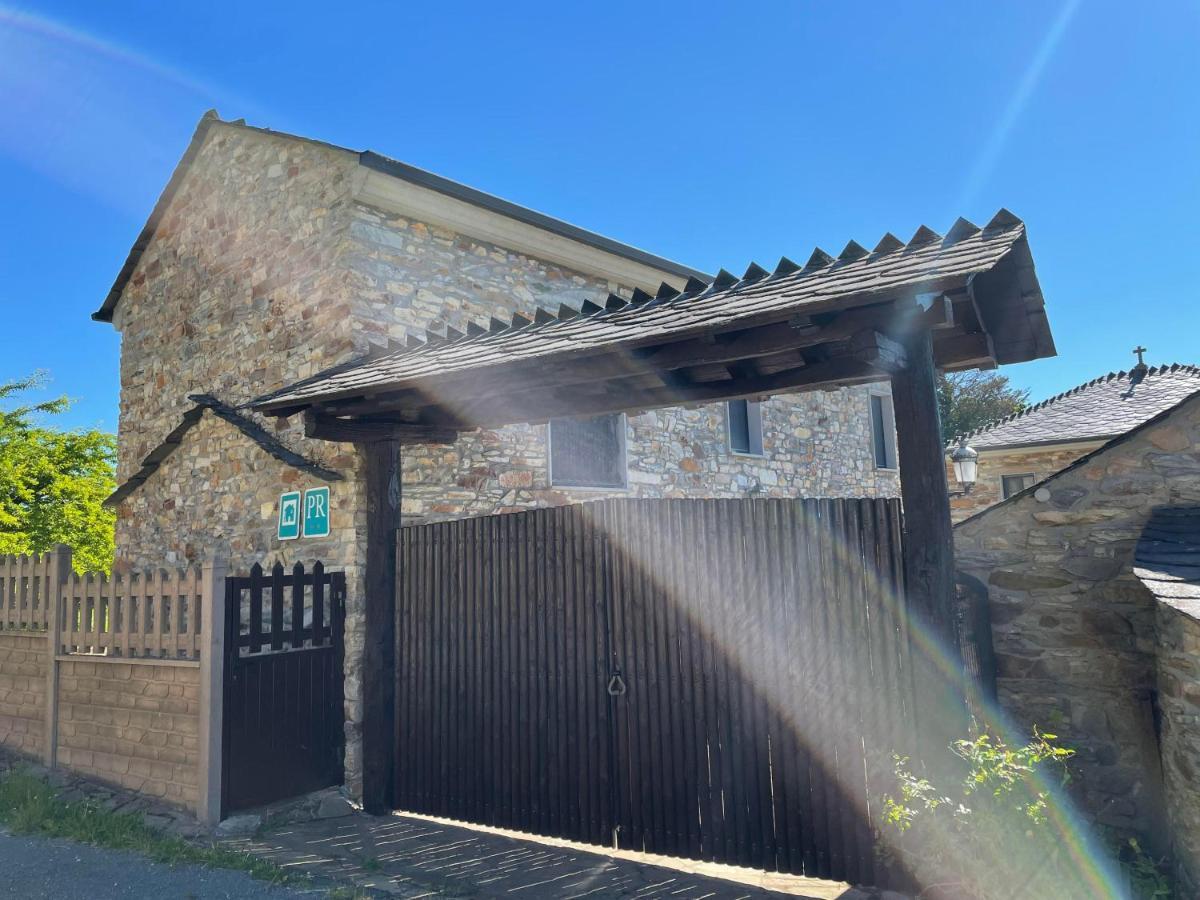 Pension Xacobe Cabreiros Bagian luar foto