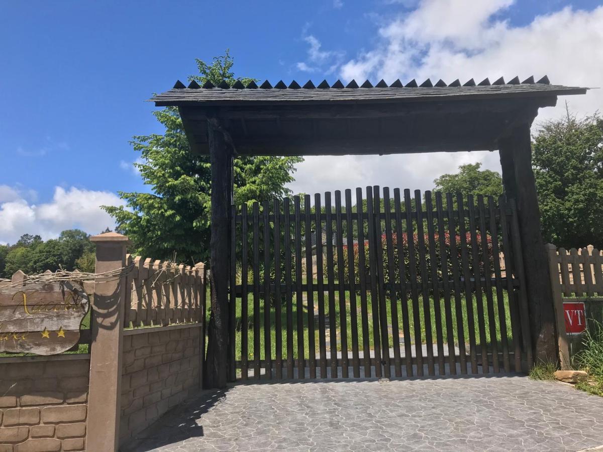 Pension Xacobe Cabreiros Bagian luar foto